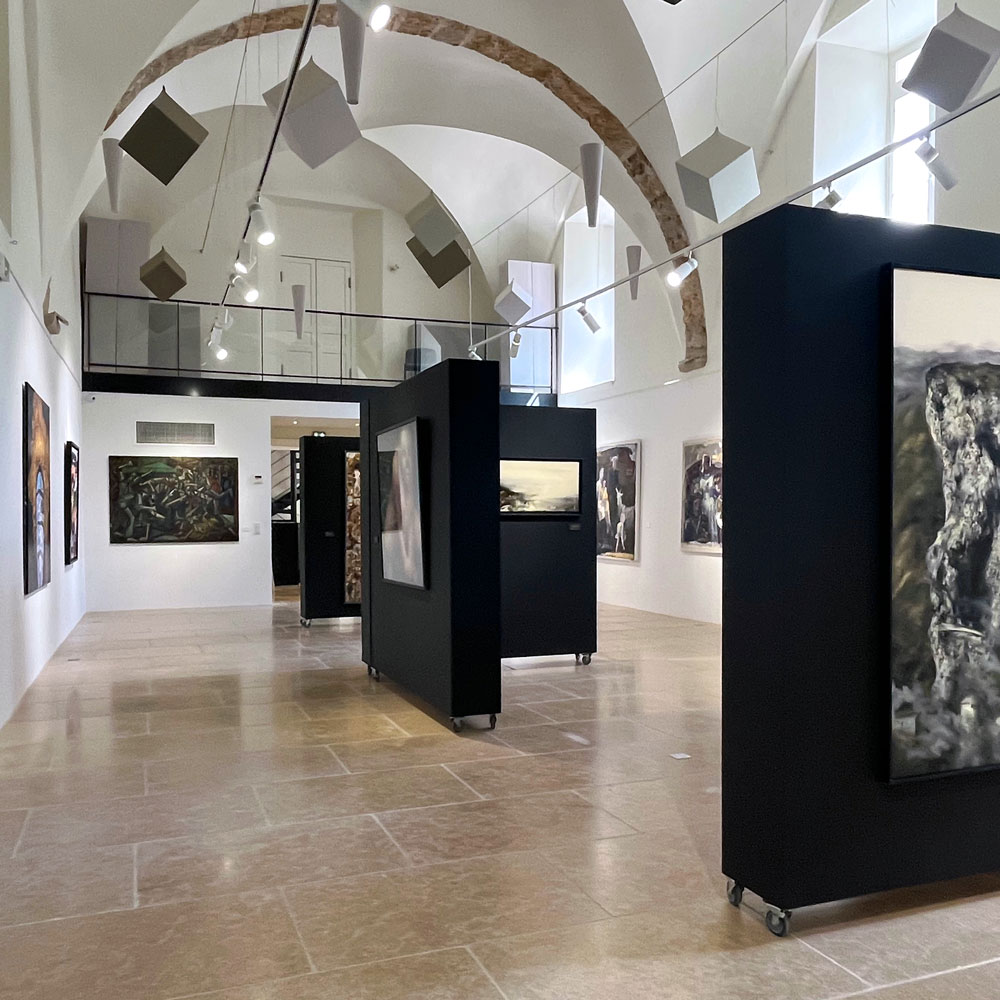 7-jours-en-provence-verte-haut-var-cotignac-centre-art-la-falaise-2